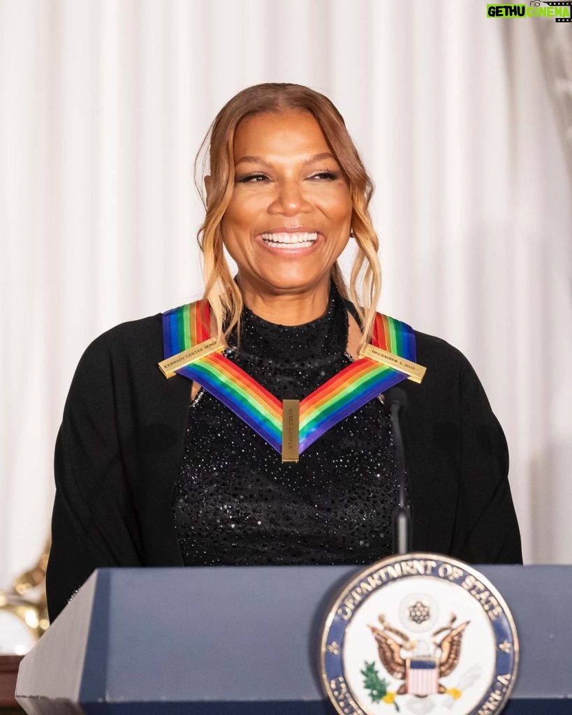 Queen Latifah Instagram - What an amazing experience! Watch the #KCHonors TONIGHT at 8/7c on @CBStv! 💕