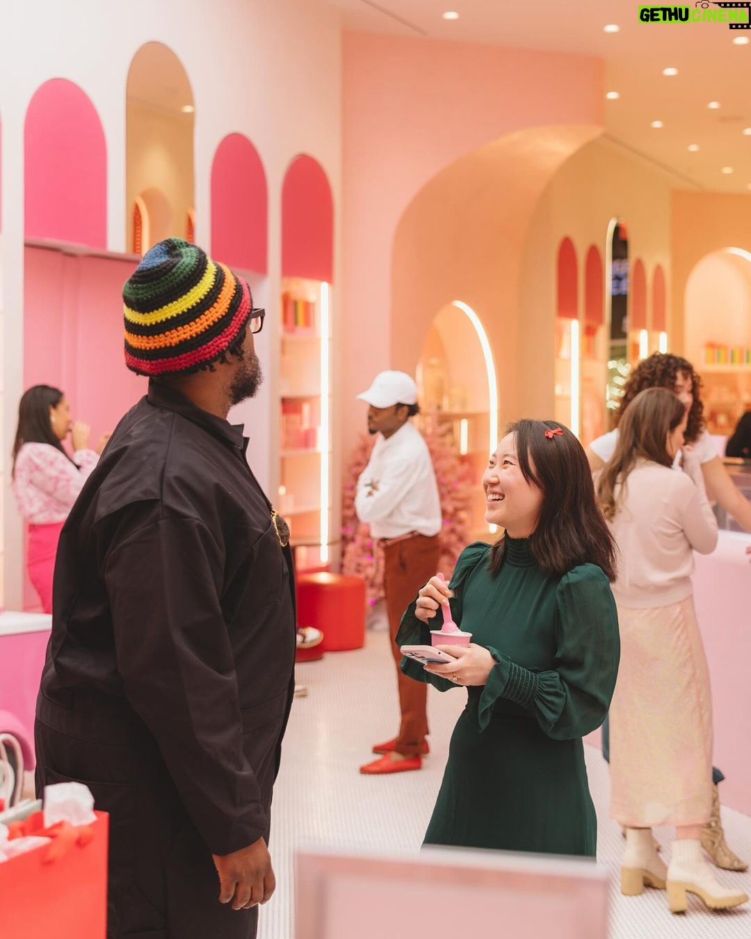 Questlove Instagram - GMNGHT5 (last dump) You gotta impress @therongcathy I just live here Spy 📸 @christian_germoso @museumoficecream