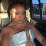 Quinta Brunson Instagram - Hello I’m going to see Beyoncé Thank you @sofi for having us! Hair: @hair4kicks Mua: @kashalassien Styling: @bryonjavar Photographer: @tyrenredd Dress: @rickowensonline