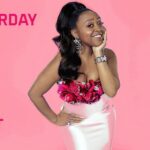Quinta Brunson Instagram - #snl :) Photographer: @maryellenmatthewsnyc Hair: @alexander_armand Mua: @reneeloizmakeup Stylist: @bryonjavar