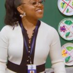 Quinta Brunson Instagram - Our friend @quintab dropped by to give @Elmo, @CookieMonster, and Abby Cadabby a little lesson in kindness...and what they should and should not eat! 😂 Thank you, teachers, for everything you do! New episode, now streaming on @streamonmax #season54