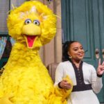 Quinta Brunson Instagram - Speechless. @sesamestreet #season54