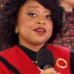 Quinta Brunson Instagram - Capturing the essence of Oprah is no easy feat, but we have no doubt that Quinta did her justice! Tune in tonight for a special #OWNSpotlight with @oprah and Quinta Brunson at 9|8c on OWNtv.