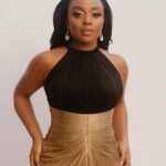 Quinta Brunson Instagram - WIF honors ✨ Hair: @alexander_armand Mua: @reneeloizmakeup Stylist: @bryonjavar Dress: @marialuciahohan24 Jewelry: @levian_jewelry Photographer: @mr_dadams