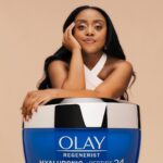 Quinta Brunson Instagram - #olaypartner The only thirst trap I’d ever leak 😊 @olay ‘s new Hyaluronic Gel Moisturizer makes my skin feel as good as it looks. Hydrated, dewy, on point #olayultimatethirsttrap https://bit.ly/OlayHAxQuintaBrunson