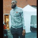 Quinta Brunson Instagram - A brand new epsiode of @uninterrupted ‘s The Shop is now on YouTube. Great conversation with great people. Go watch :)