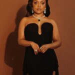 Quinta Brunson Instagram - Sleek for @sagawards :) Dress @ysl Jewelry @yvantufenkjian Shoes: @sophiawebster Hair: @alexander_armand Mua: @kashalassien Stylist: @highheelprncess Nails: @customtnails1 Photographer: @jpwphoto