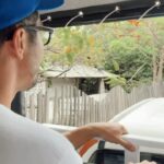 Rômulo Estrela Instagram – Maranhense, com orgulho.
Com saudade.
Com o coração cheio de amor, de memórias e com a esperança de ver minha terra prosperar e ser vista com a grandiosidade que é, com a riqueza cultural que possui, com gente que cuide dela do jeito que merece, do jeito que esse povo lindo e carinhoso merece viver.
Até logo meu Maranhão, já já tô de volta… ❤️ São Luís MA Ilha do Amor