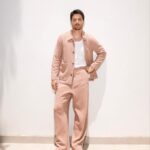 Rômulo Estrela Instagram – 🤎 @zegnaofficial 

.
styling: @thico 
📷 @fbvasconcellos