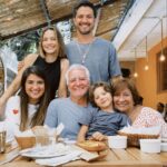 Rômulo Estrela Instagram – Mimi, que Deus continue te enchendo de graça e alegria, que nunca te falte saúde e que teus sonhos se realizem. Te amamos muito e hj celebramos teu dia! Parabéns, meu amor @milenaestrela. ❤️