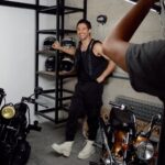 Rômulo Estrela Instagram - registros de um dia de captação de conteúdo com saldo de um joelho luxado, braço ralado, um corte de cabelo novo e o resultado vcs já viram aí no feed. Rio de Janeiro, Rio de Janeiro