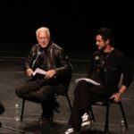 Rômulo Estrela Instagram - matei a saudade dos palcos de teatro nessa última segunda-feira. foi especial poder dividir palco com amigos como @antoniofagundes, @christorloni e @aalexandramartins lendo o texto incrível ‘Dois de Nós’ do @guspinheirogus. 🫶 @teatroprudential 📷 @paulo_tauil / AgNews Teatro Adolpho Bloch