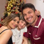 Rômulo Estrela Instagram – de ontem, pra desejar um Natal lindo, cheio de amor e leveza pra vocês. 🤍🎄 São Luís MA Ilha do Amor