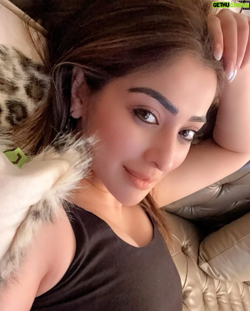 Raai Laxmi Instagram - Well if this is what Mood Swings are called😜🥰🧿❤