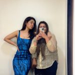 Raashi Khanna Instagram - A long awaited reunion! My L.S.R gang! 💙 @karunya.0706 @craycrayalert Swipe till the end to see my friend Sasha ditching me to join an alternate profession. 🤪 You can hear her laugh too. 😂