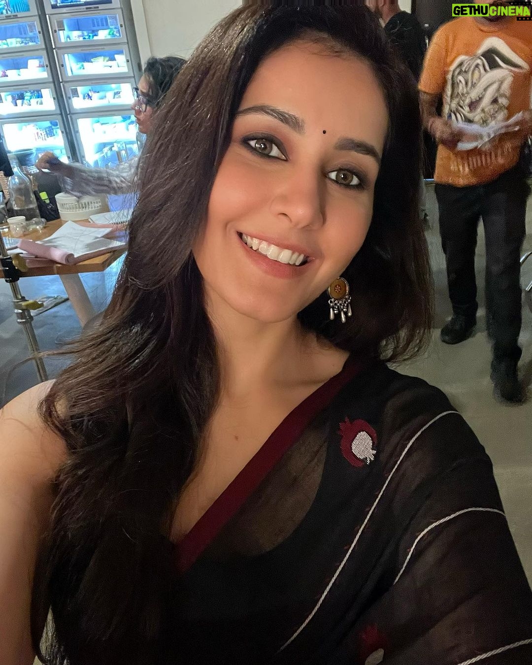 Raashi Khanna Instagram - A mixed bag of some amazing memories in the recent past. P.S. Swipe till the end to see my forever favourite karaoke partner! ♥️
