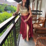 Rachitha Mahalakshmi Instagram - 😍🥰😍🥰😍🥰😍🥰😍🥰 managed to click few pics before d event….. 😜😉😉😉😉😉😉 Hope our little efforts to entertain you all was not unnoticed,in spite of all d flaws happened 🙄we gave our best🙃🙌🏻🙌🏻🙌🏻 Hope u guys enjoyed d performance 🎭 💃 🥰🥰 🙏🏻🙏🏻🙏🏻Nandri🙏🏻🙏🏻🙏🏻🇱🇰 #jaffna