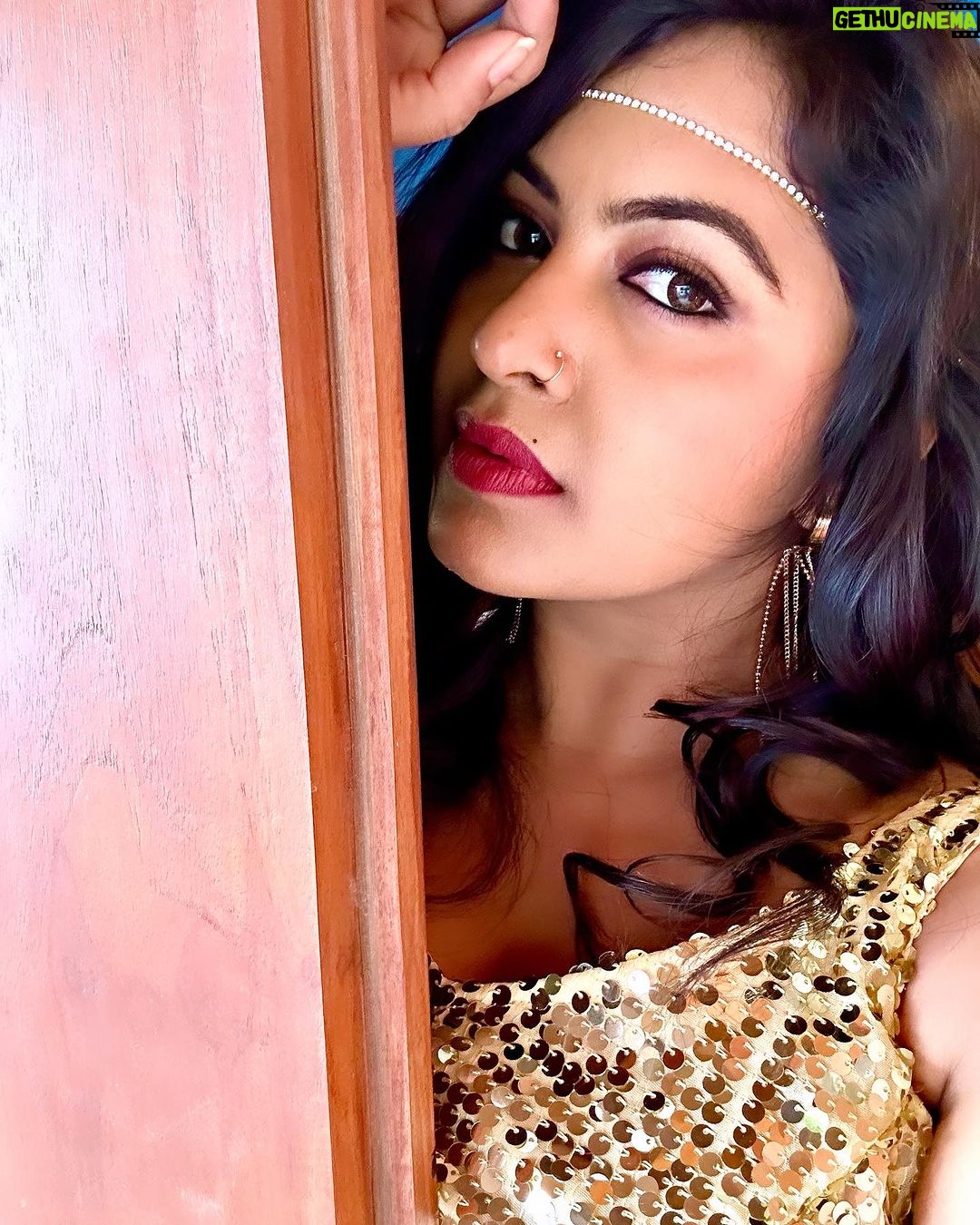 Rachitha Mahalakshmi Instagram - ππ₯°ππ₯°ππ₯°ππ₯°ππ₯° managed to click few pics before d eventβ¦.. πππππππ Hope our little efforts to entertain you all was not unnoticed,in spite of all d flaws happened πwe gave our bestπππ»ππ»ππ» Hope u guys enjoyed d performance π π π₯°π₯° ππ»ππ»ππ»Nandriππ»ππ»ππ»π±π° #jaffna