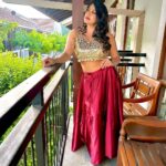 Rachitha Mahalakshmi Instagram - 😍🥰😍🥰😍🥰😍🥰😍🥰 managed to click few pics before d event….. 😜😉😉😉😉😉😉 Hope our little efforts to entertain you all was not unnoticed,in spite of all d flaws happened 🙄we gave our best🙃🙌🏻🙌🏻🙌🏻 Hope u guys enjoyed d performance 🎭 💃 🥰🥰 🙏🏻🙏🏻🙏🏻Nandri🙏🏻🙏🏻🙏🏻🇱🇰 #jaffna