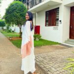 Rachitha Mahalakshmi Instagram - Nd d vibe is on……… 😇😇😇😇 💙🤍💙🤍💙🤍💙💙💙💙 🇱🇰😇😇😇😇😇😇😇😇