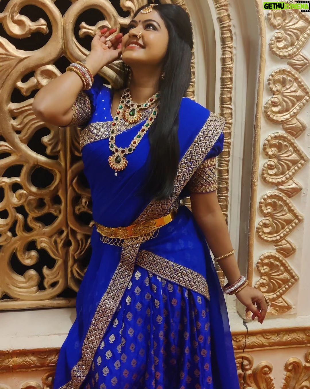 Rachitha Mahalakshmi Instagram - Few stills from my kannada movie "RANGANAYAKA"❤️❤️❤️❤️❤️❤️❤️❤️2nd singles will be released on 13th Feb🥰 That would be a completely different treat for all kannada "premis" ❤️❤️❤️❤️❤️ More updates coming on d way...... 😇😇😇😇 Greatest Hits of sandalwood films MATHA,EDDELU MANJUNATHA nd now RANGANAYAKA Hatrick film Comedy combo GURUPRASAD @directorguruprasad Actor-JAGEESH actor_jaggesh Actress -RACHITHA MAHALAKSHMI Producer-Vikyath Music-Anoop seelin DOP-SAMRAT ASHOK GAUTAM. 8th March in theatres..... #sandalwoodactress #sandalwood #sandalwoodfilms #filmmaking #kannada #kannadasongs #kannadacomedy #nammakarnataka #kannadamovies #ranganayaka #ranganayakamoviepromotions #nammakarnataka #nammasandalwood #nammasandalwoodstars