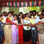 Rachitha Mahalakshmi Instagram - All about today's press meet All d best team 🙌🏻🙌🏻🙌🏻💐💐💐💐 "Xtreme" movie promotions 😇🙌🏻🙌🏻🙌🏻🙌🏻🙌🏻 @thewowbakers lovely suprise cake 🥰🥰🥰🥰🥰 #xtreme #siegerpictures #rmcreationsproductioncompany #rmcreations