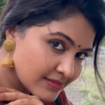 Rachitha Mahalakshmi Instagram - 😍😍😍😍😍 "She always has a cheerful happy smile on her face, She conveniently hides her pain and grief with grace" 🫡🫡🫡🫡🫡 Yaru anda SHE 🧐 🤔 #SHE