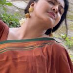 Rachitha Mahalakshmi Instagram - 🌟Life will always be the hardest when you are crossing over to a new level don't get discouraged 🌟 😇😇😇😇😇😇 Filling d soul with 🎶🎶🎶🎶🎶 soulful🎶🎶🎶🎶 music 😇😇😇😇 ❤️‍🔥❤️‍🔥❤️‍🔥❤️‍🔥❤️‍🔥❤️‍🔥 Lot more on d way..... 🙌 📸 @saranjphotography #90sfashion #90smusic #lotsofemotions #soulfullmusic