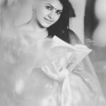Rachitha Mahalakshmi Instagram - Monochrome love ❤️❤️❤️❤️ : @saranjphotography 😇😇😇😇😇😇😇