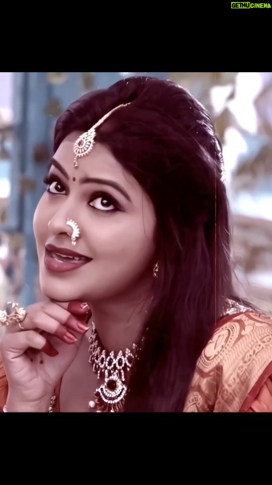 Rachitha Mahalakshmi Instagram - Few glimpses of my kannada song #yennamanadarasi with Tamil touch π₯°π₯°π₯°π₯°π₯° Thank you for the overwhelming response nd for d trend ππ₯Ήπ₯Ήπ₯Ή....... Being a non Kannada people I really didn't expect this kind of support from u guys..... Especially a very very big thank you for my darlings (Fans-Fam) who have been constantly supporting me in all my ups and downs...... You guys have no idea how much this means to me...... Thank you guys thanks a lot for the love and support I owe you peopleπ₯Ήπ₯Ήπ₯Ήπ₯Ήπ₯Ήπ₯Ήπ«ππ«π«π«π«π«π«π«π« ππ»ππ»ππ»ππ»ππ»ππ»ππ» @directorguruprasad actor_jaggesh @vikhyath_studios @imran_sardhariya @rm_creations_productioncompany #ranganayakamoviepromotions #ranganayaka #rachitha #kannadamovies #kannadacomedy #kannadafilm #rachithamahalakshmi #trendingsong