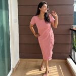 Rachitha Mahalakshmi Instagram - Wen u r at d edge of your mind Pose…..pose…….pose…… and just pose……… 😉😉😉😉😉😉😇😇😇😇 #selfcare #silentbutloudthoughts #practicewhatyoupreach ✌️ #letyouractionsspeak 😇