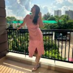 Rachitha Mahalakshmi Instagram - Wen u r at d edge of your mind Pose…..pose…….pose…… and just pose……… 😉😉😉😉😉😉😇😇😇😇 #selfcare #silentbutloudthoughts #practicewhatyoupreach ✌️ #letyouractionsspeak 😇