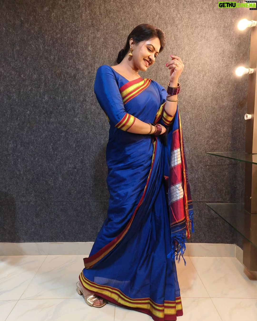 Rachitha Mahalakshmi Instagram - Saree πβ€οΈπβ€οΈπ that makes me most comfortable to carry in nd out.... πππππππ And To many who r found of my nose pin collections which is my Statement already π π they all r from @kushalsfashionjewellery π #sareelove #ilkalsaree #nosepins #nosepinlovers