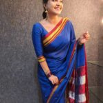 Rachitha Mahalakshmi Instagram - Saree 💙❤️💙❤️💙 that makes me most comfortable to carry in nd out.... 😇😇😇😇💙💙💙 And To many who r found of my nose pin collections which is my Statement already 😍 😇 they all r from @kushalsfashionjewellery 😇 #sareelove #ilkalsaree #nosepins #nosepinlovers