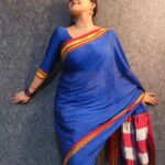 Rachitha Mahalakshmi Instagram - Saree 💙❤️💙❤️💙 that makes me most comfortable to carry in nd out.... 😇😇😇😇💙💙💙 And To many who r found of my nose pin collections which is my Statement already 😍 😇 they all r from @kushalsfashionjewellery 😇 #sareelove #ilkalsaree #nosepins #nosepinlovers
