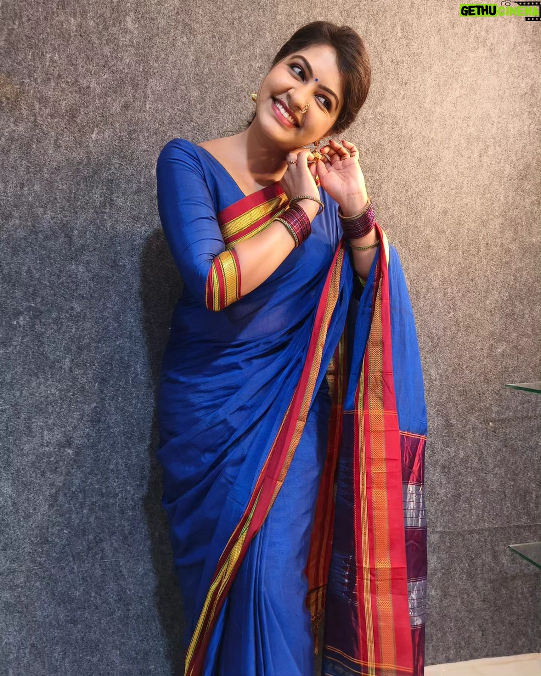 Rachitha Mahalakshmi Instagram - Saree πβ€οΈπβ€οΈπ that makes me most comfortable to carry in nd out.... πππππππ And To many who r found of my nose pin collections which is my Statement already π π they all r from @kushalsfashionjewellery π #sareelove #ilkalsaree #nosepins #nosepinlovers