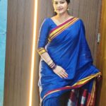 Rachitha Mahalakshmi Instagram - My saree love 😇😇😇 Authentic Karnataka's Pure Ilkal Cotton saree ❤️❤️❤️❤️❤️❤️❤️❤️❤️❤️❤️❤️❤️❤️❤️ Guest for a show were sarees r loved , Greeted ,appreciated, embraced just like me..... 😇😇😇😇😇😇😇 #sareelove #ilkalsarees