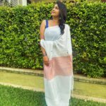 Rachitha Mahalakshmi Instagram – Nd d vibe is on……… 😇😇😇😇
💙🤍💙🤍💙🤍💙💙💙💙
🇱🇰😇😇😇😇😇😇😇😇