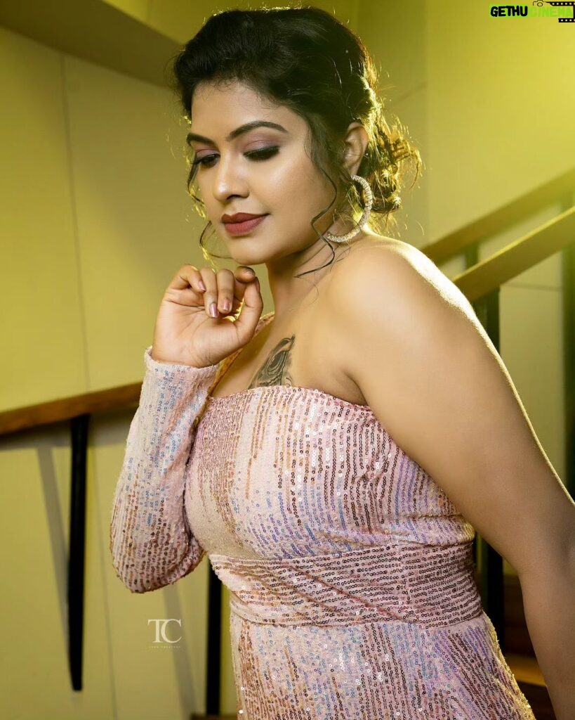 Rachitha Mahalakshmi Instagram - Eternal style..... 😇 : Outfit @dharaniofficialpage 😊 : Mua @makeover_by_andrea ❤️ : Hairstyle @nishok_hairstylist 💁🏻‍♀️ : Photography @teamcreators 📸 : Jewellery @jewelhub 👌