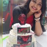 Rachitha Mahalakshmi Instagram – All about today’s press meet
All d best team 🙌🏻🙌🏻🙌🏻💐💐💐💐
“Xtreme” movie promotions 😇🙌🏻🙌🏻🙌🏻🙌🏻🙌🏻
@thewowbakers lovely suprise cake 🥰🥰🥰🥰🥰
#xtreme
#siegerpictures 
#rmcreationsproductioncompany 
#rmcreations