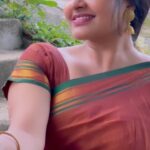 Rachitha Mahalakshmi Instagram – Agathin Alagu Mughathil Thaeriyum…… ❤️❤️❤️❤️