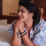 Rachitha Mahalakshmi Instagram - Only she can define who she is. Only She can choose to be happy,alone,positive, strong, or different. Be the "SHE"...... 😇😇😇😇😇
