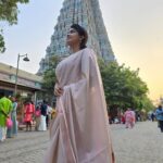 Rachitha Mahalakshmi Instagram – Feeling divine 😇
#maduraimeenakshiammantemple