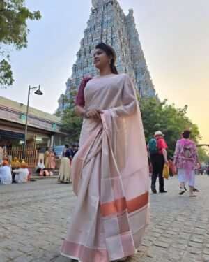 Rachitha Mahalakshmi Instagram - Feeling divine 😇
#maduraimeenakshiammantemple