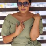 Rachitha Mahalakshmi Instagram - 🌟Balancing between sadness nd happiness is life🌟 😎😎😎😎😎😎😎 Makeover @jokishmakeover 🥰 Hairstyle @vanithapatil_makeover_hair 😇 #rachithamahalakshmi #ranganayakamoviepromotions