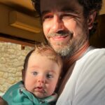 Rafa Brites Instagram - O dia do meu amor! Dizem que a gente vive so uma vez. Eu escolhi passar os meus dias com esse rapaz ai! De la pra ca (quase uma década e meia) só encontro mais e mais motivos para seguir essa jornada. O Felipe é a pessoa mais incrível que eu conheci. Viva sua saúde! Seus sonhos! Seus pontos ! Te amo demais @andreolifelipe Ps: a 4 foto eu fui só testemunha desse amor!