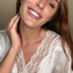 Rafa Brites Instagram – Você já sabe do que a sua pele realmente precisa?
O trabalho de dermatologistas como o da @dracarolineaguiar aí do vídeo, é essencial pra gente aprender a escolher os melhores produtos e ativos. Diferente de alguns anos atrás, hoje eu já faço escolhas mais conscientes, como UV Pigment Control de @Vichybrasil. Já testou? Depois me conta o que achou.

@vichybrasil #SquadVCY #VichySkinCare
#UvPigmentControl #MEvsUV #publicidade