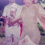 Rafa Brites Instagram – Repare na evolução das fotos… O casamento da @celinalocks  e do @ronaldo foi perfeito, não só pq tudo estava lindo… mas pq tudo estava leve, feliz e dançante! É impressionante como a Celina tem esse dom, ser o ápice da chiqueza e bom gosto , mas nunca chegar perto da frescura ou ostentação.. Que o amor vença todos os dias e a vida de vcs tenha o gosto daquela pipoquinha doce