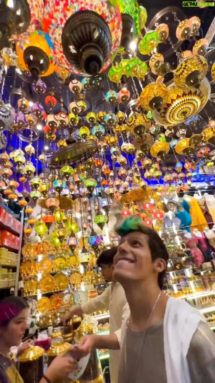 Rafa Polinesio Instagram - Conociendo los mercados de Dubai 💥 Old Souk Market, Dubai