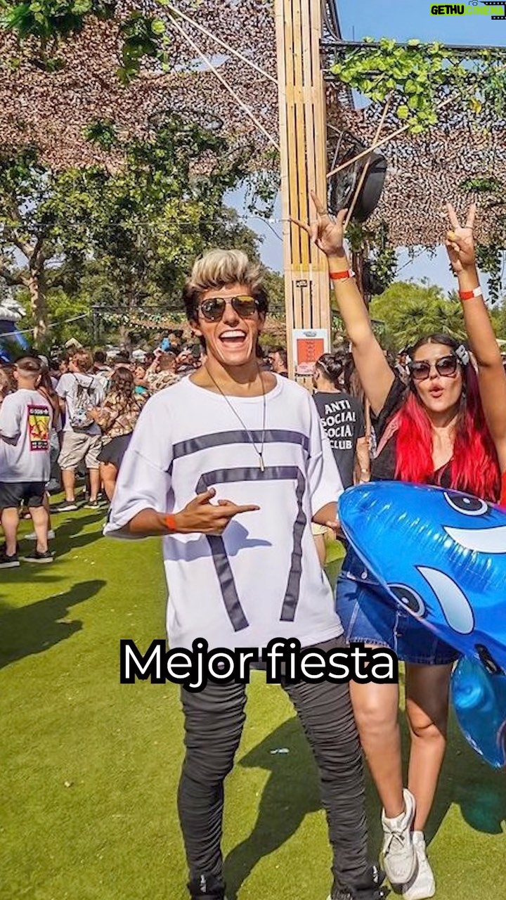 Rafa Polinesio Instagram - Que otro país debería visitar?🌎.